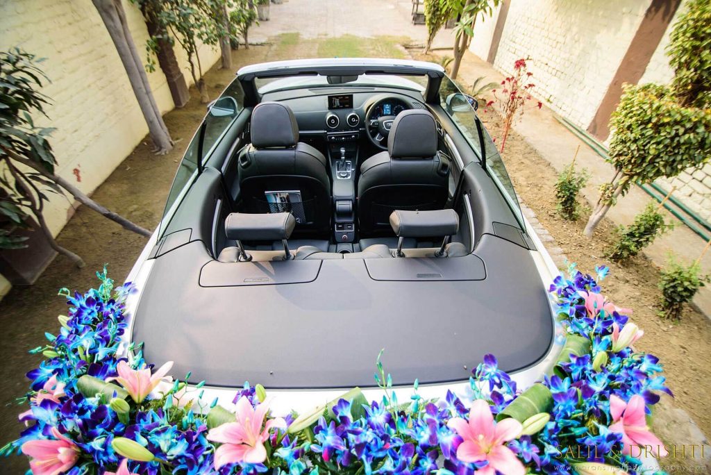 Beautiful And Showstopper Car Decoration Ideas For Wedding