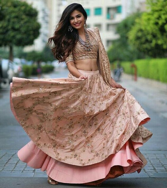 It's giving summer for sure 🤌🏼🌸🌺🌼🪻 #indianbridal #indianfashion... |  Bridal Jewelry | TikTok