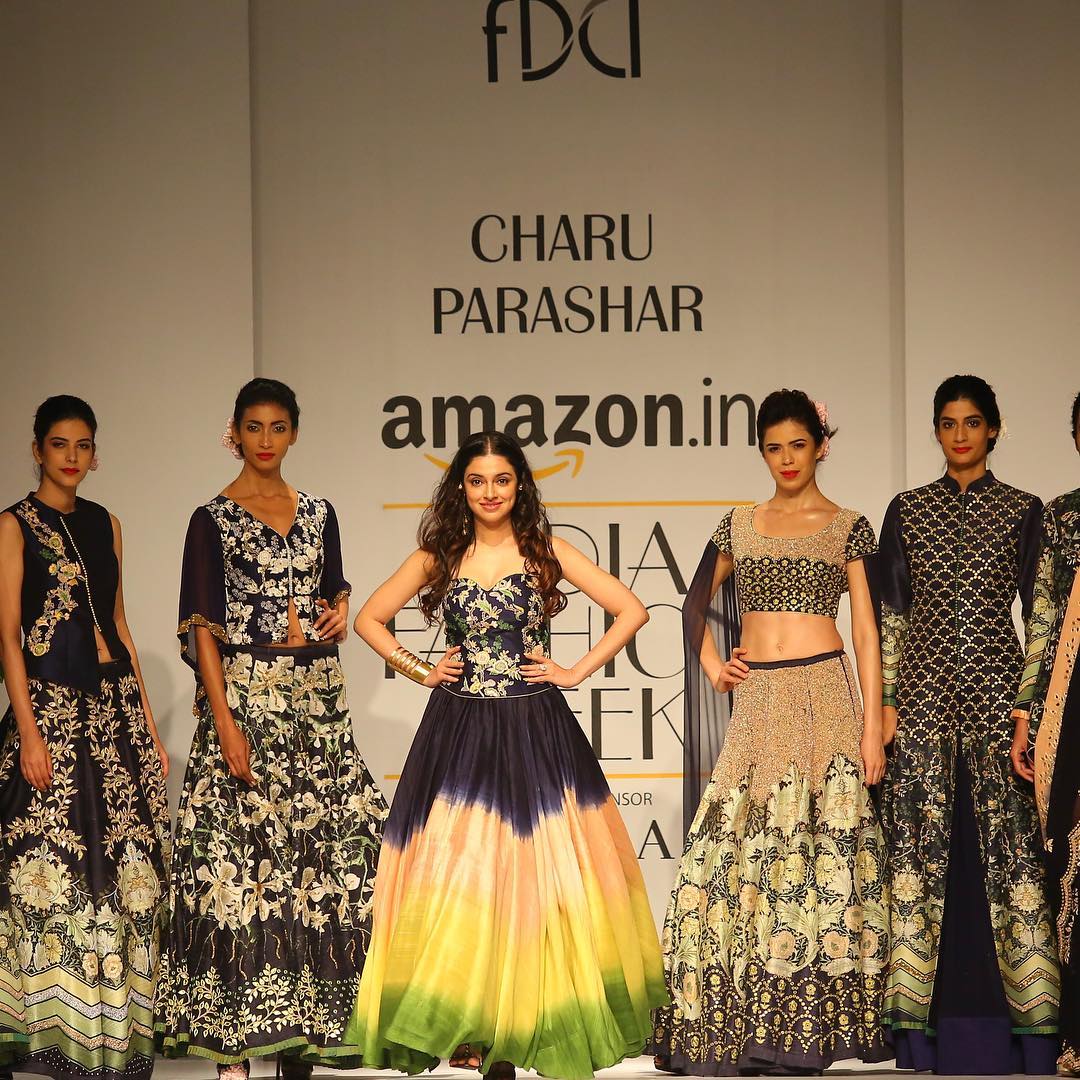 Divya Khosla Kumar, AIFW SS'18, Amazon India Fashion Week, Charu Parashar