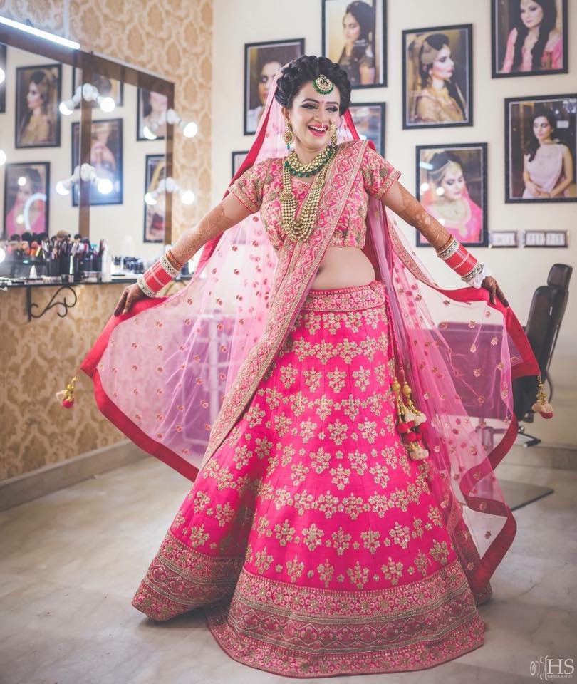 bridal shopping in Delhi, wedding shopping in Delhi, Dalmia Fashions, Dalmia Fashions Chandni Chowk
