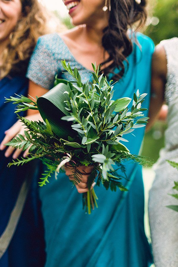 foliage, wedding trends, bridal bouquet