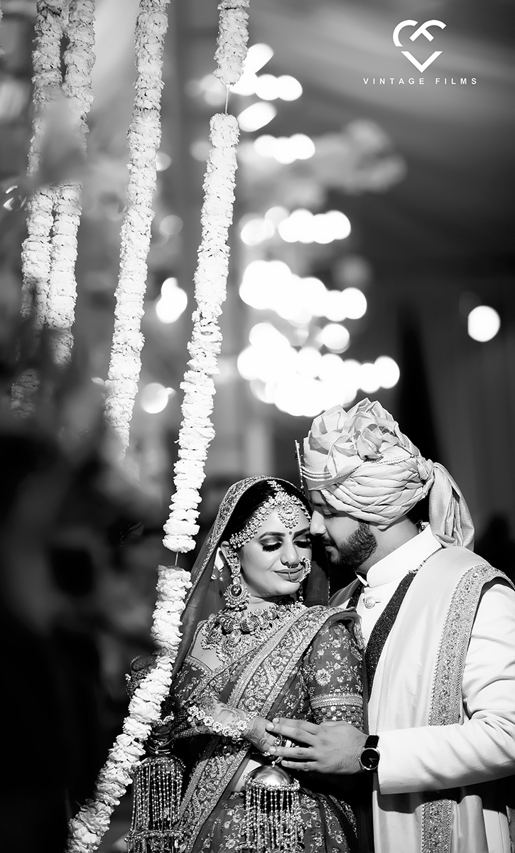 black and white photos, black and white photography, wedding photography, wedding photographer in dehi- vintage films