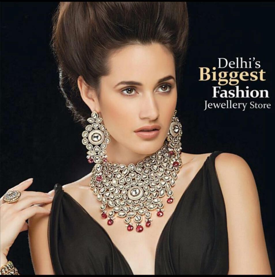 Artificial bridal jewellery sets, best place for wedding shopping in Delhi, bridal shopping lajpat nagar, soni sapphire