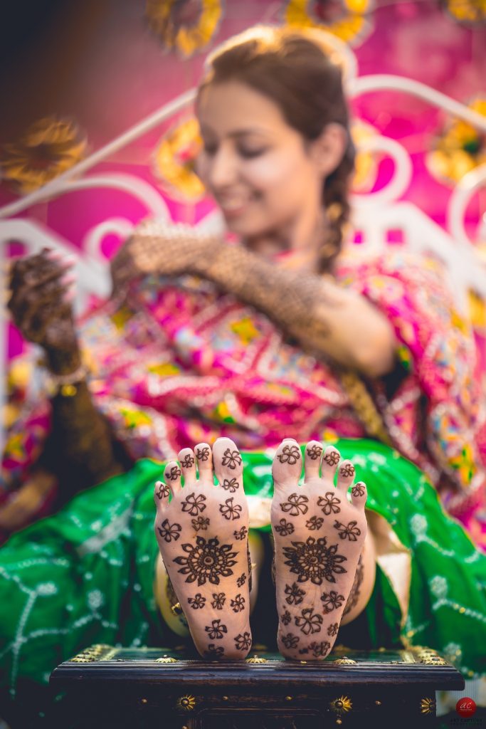 Check Out These 40+ Bridal Mehendi Designs For Feet!