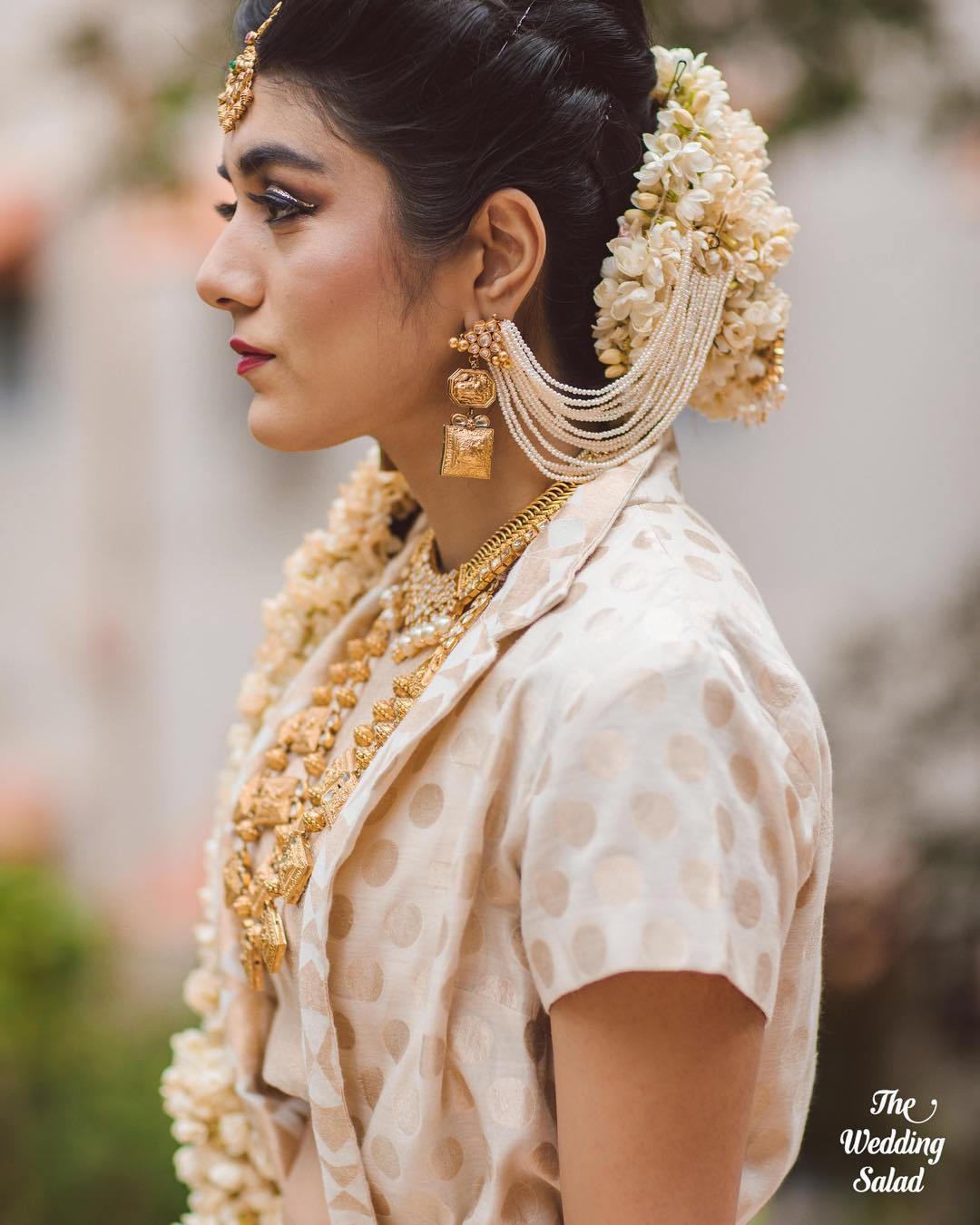 hair accessories, bridal hair accessories, gajras, earrings with chain