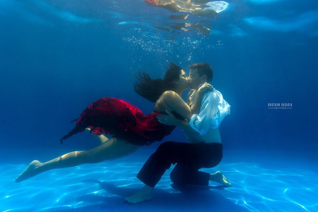 underwater shoot, underwater couple shoot