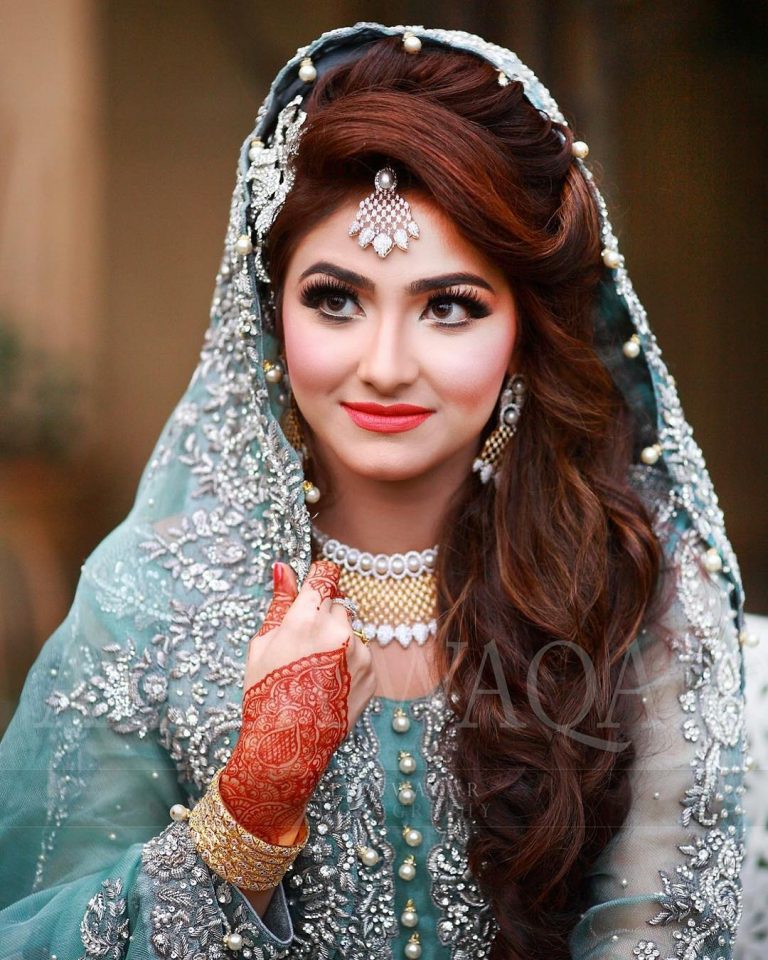 Pakistani Brides Giving Major Bridal Hairstyle Goals 5905