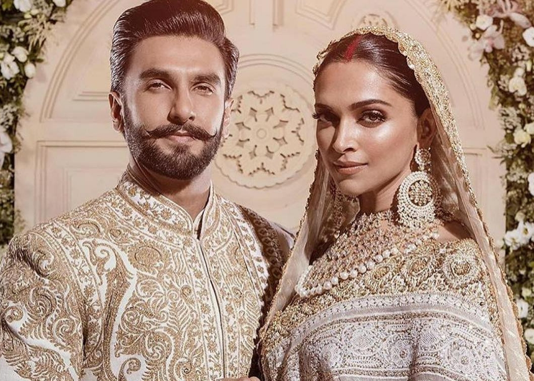 DeepVeer Wedding: Pictures of Ranveer Singh flaunting Deepika's