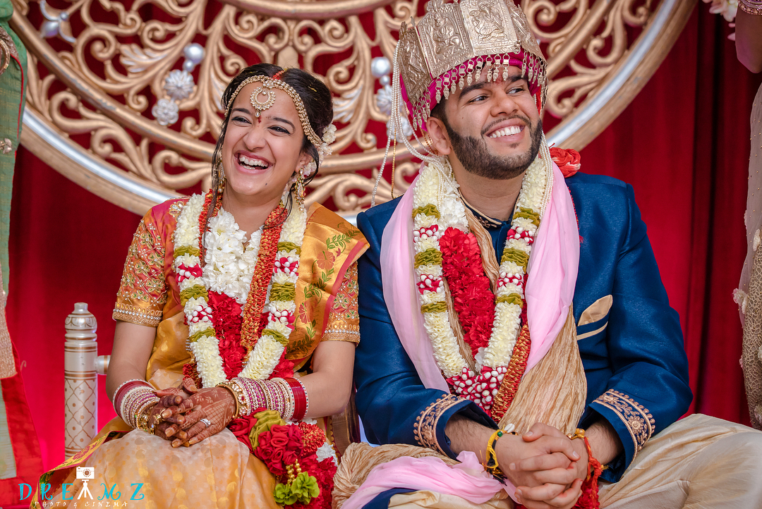 Indian wedding photographers in Canada, indian weddings, wedding photography, Canada, indian weddings in Canada, couple portrait, groom outfit, bridal outfit, indian bride, indian groom, bridal lehenga, Dreamz Photography
