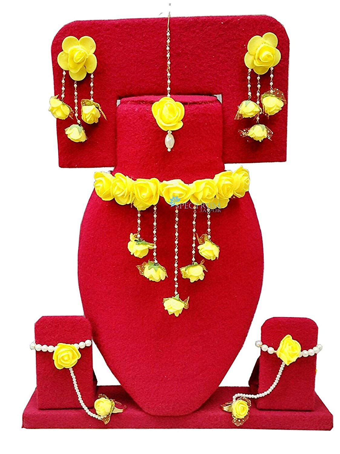 mehendi favors, unique mehendi favors, yellow floral jewellery set, necklace, earrings, maangtikka, hathphool