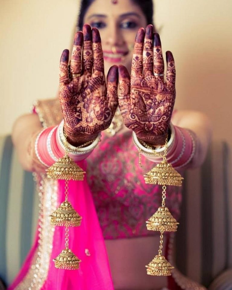 20+ Best Portrait Mehendi Designs For Your Wedding