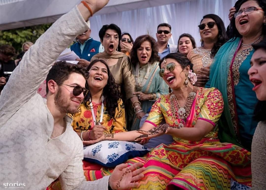 priyanka chopra mehendi photos, priyanka chopra wedding