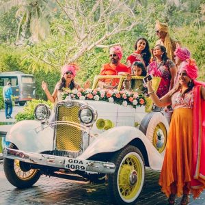 #Baraat Ideas: Groom Entry In Vintage Cars | ShaadiWish