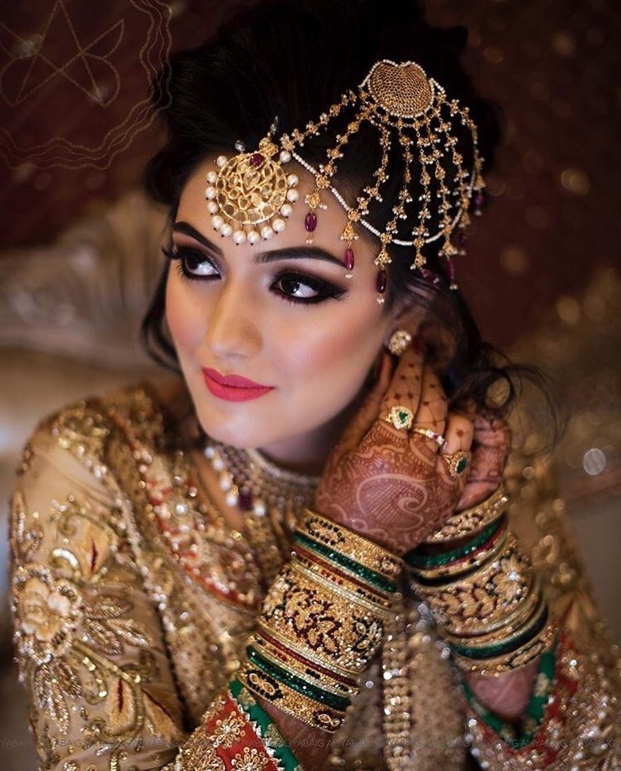 Pakistani Brides Are Setting Some Serious Bridal Goals 4437