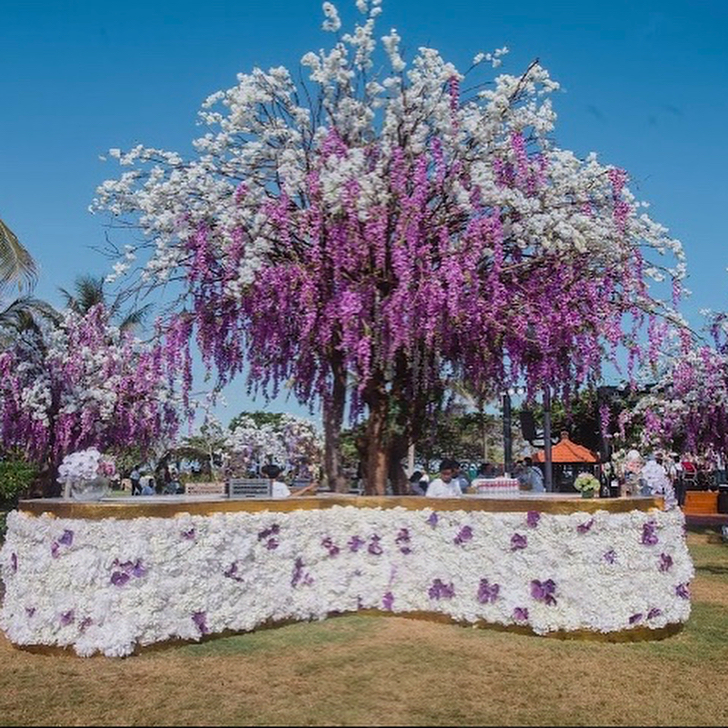 floral tree decor