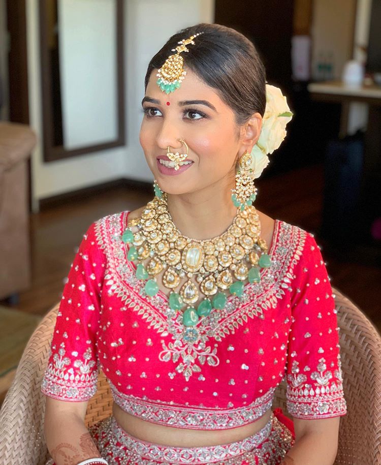This Bride Flaunted Unique Diamond Jewellery With Her Magenta Sabyasachi  Lehenga Worth Rs 4 Lakhs