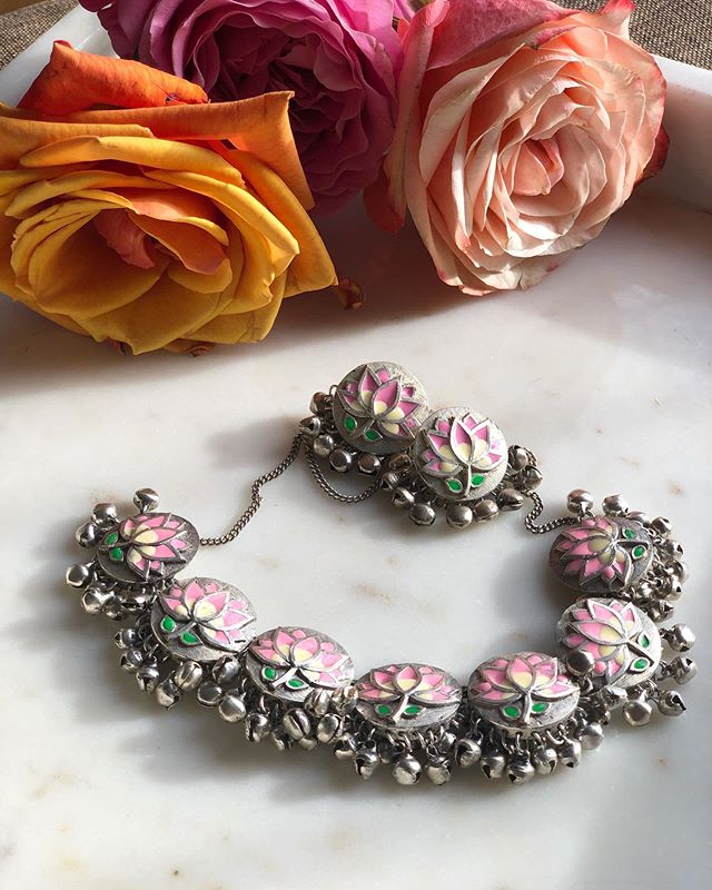lotus motif jewellery, necklace set