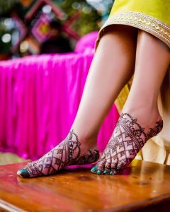 Bridal Feet Mehendi Designs That You Must Bookmark Right Away!