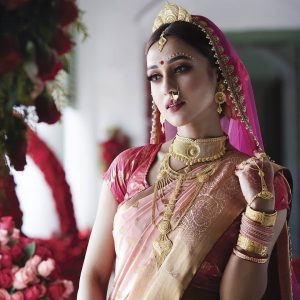 bengali bridal outfit