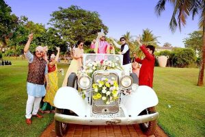 Beautiful And Showstopper Car Decoration Ideas For Wedding!