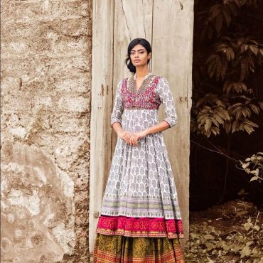 Top Indian Sustainable Clothing Brands To Add In Your Bridal Trousseau