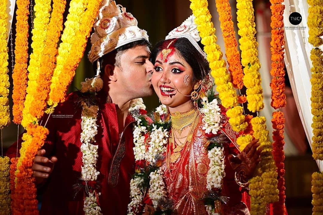 bengali wedding couple