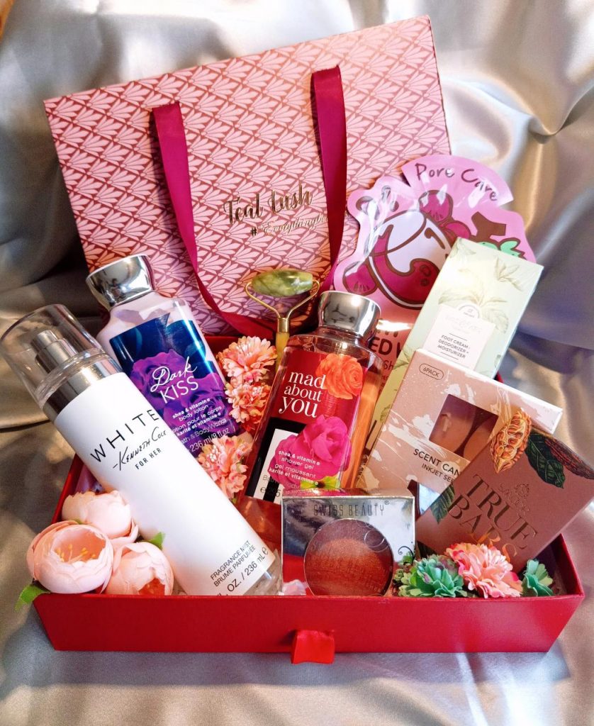 Head To Teal Lush In Mumbai For Some Amazing Wedding Gift Hampers!