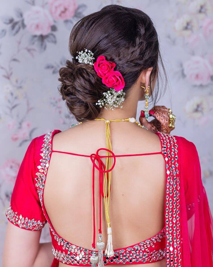 roses in bridal hairstyles