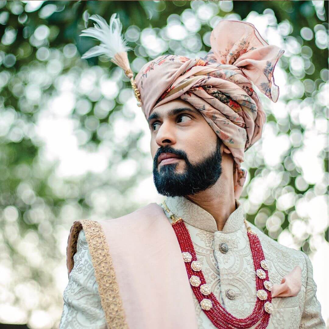 Latest Groom Jewellery Trends And Ideas For The Stylish Grooms!