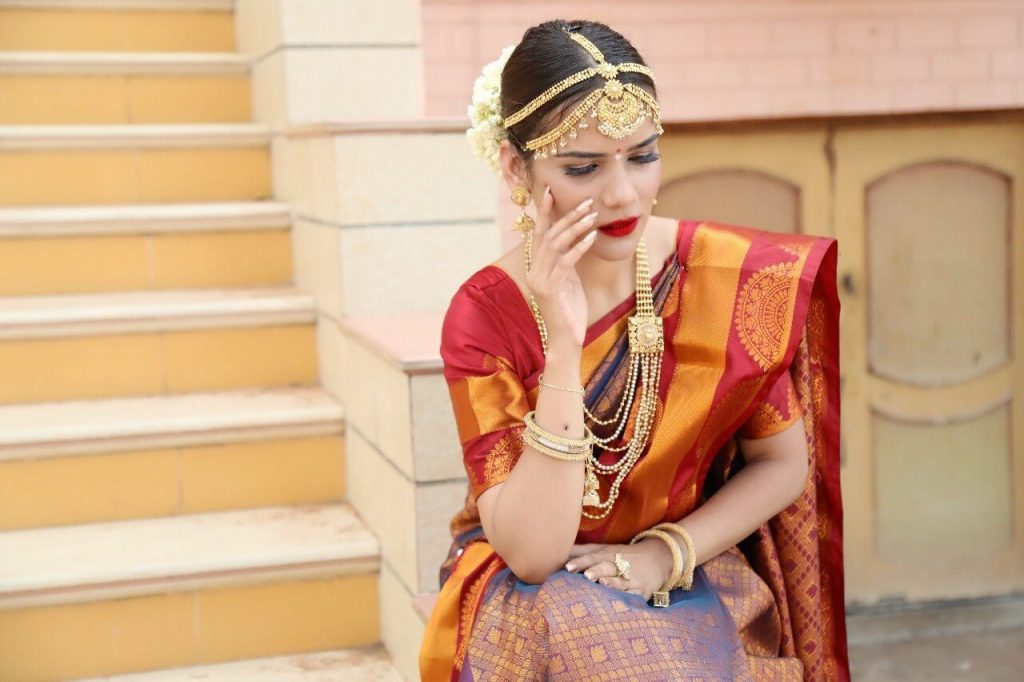 Sonal Shah,bridal makeup artists in Mumbai