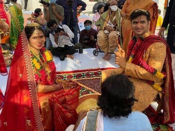 nikhil and pallavi wedding