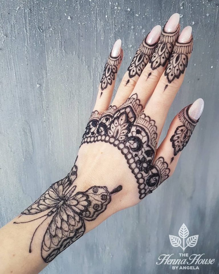 Half Hand Mehendi Designs For Intimate Weddings