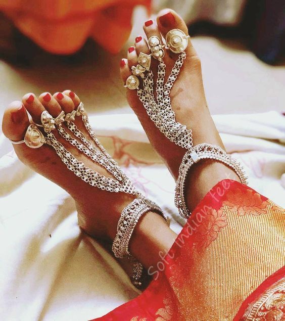 Best Toe Rings to Accessorize Your Feet