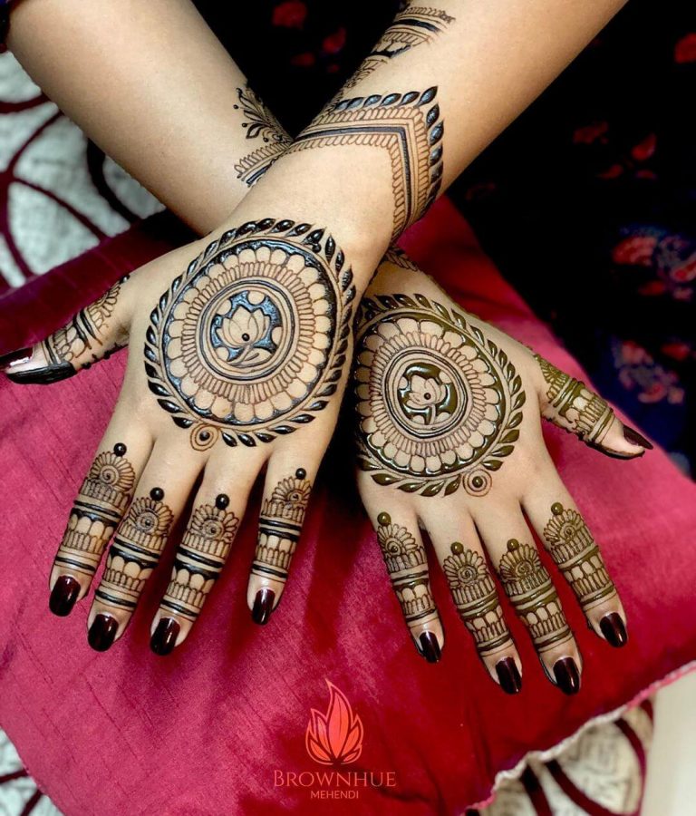 Minimalistic Mandala Mehendi Designs For Intimate Weddings