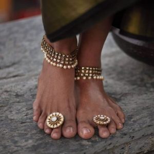 Stunning Bridal Toe Rings To Amp Up Your Bridal Look