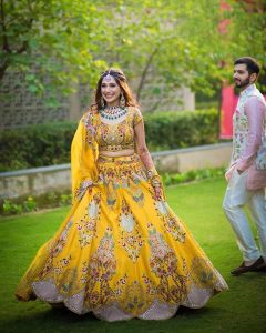 yellow mehendi lehenga