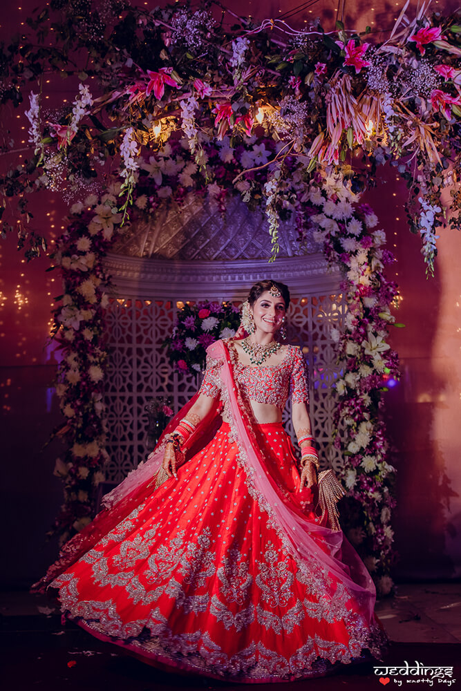 If the color is dark, then the lehenga of these colors will be worn in the  wedding, it will look most beautiful. | NewsTrack English 1