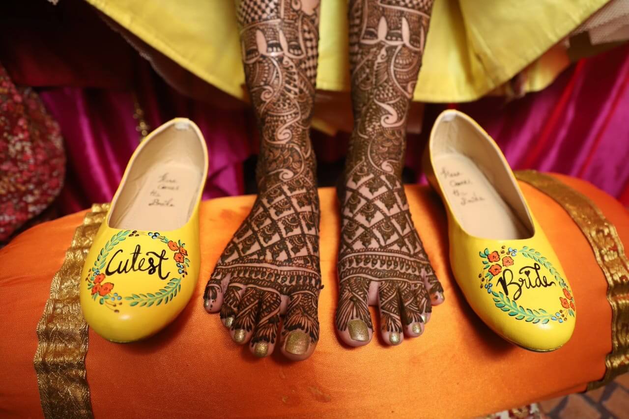 Hand Painted Wedding Footwear, juttis