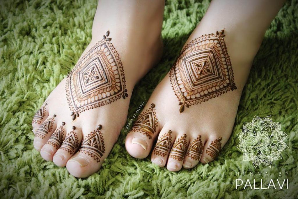 feet mehendi designs