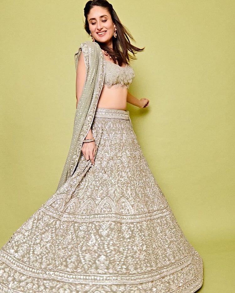 Kareena Kapoor In Manish Malhotra Outfits That We Truly Adore 