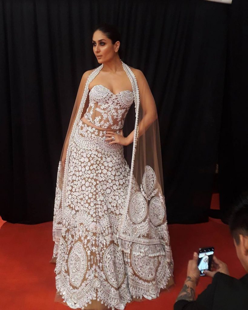 EXCLUSIVE Amit Aggarwal REVEALS what it was like to design a dress for Kareena  Kapoor Khan at LFW finale  PINKVILLA