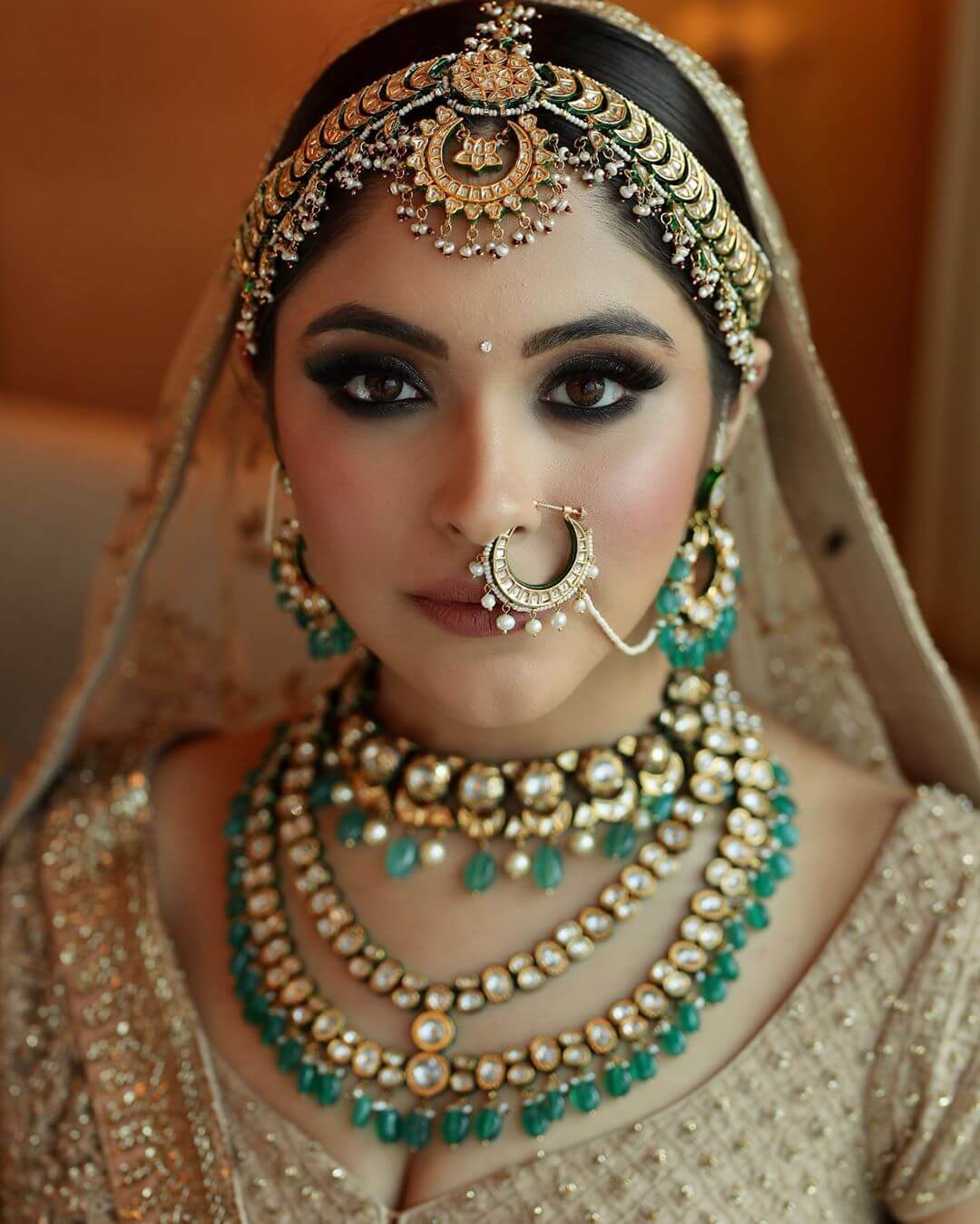 brides with bindis