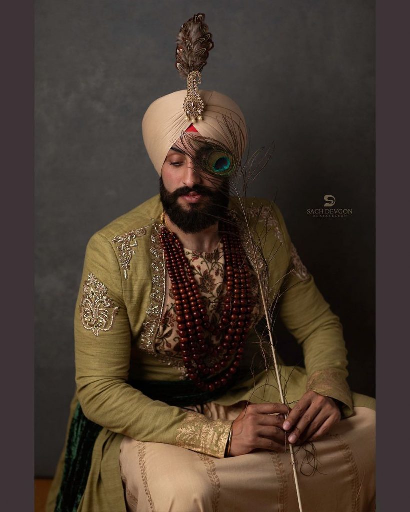 An Ultimate Checklist For Sikh Groom Accessories