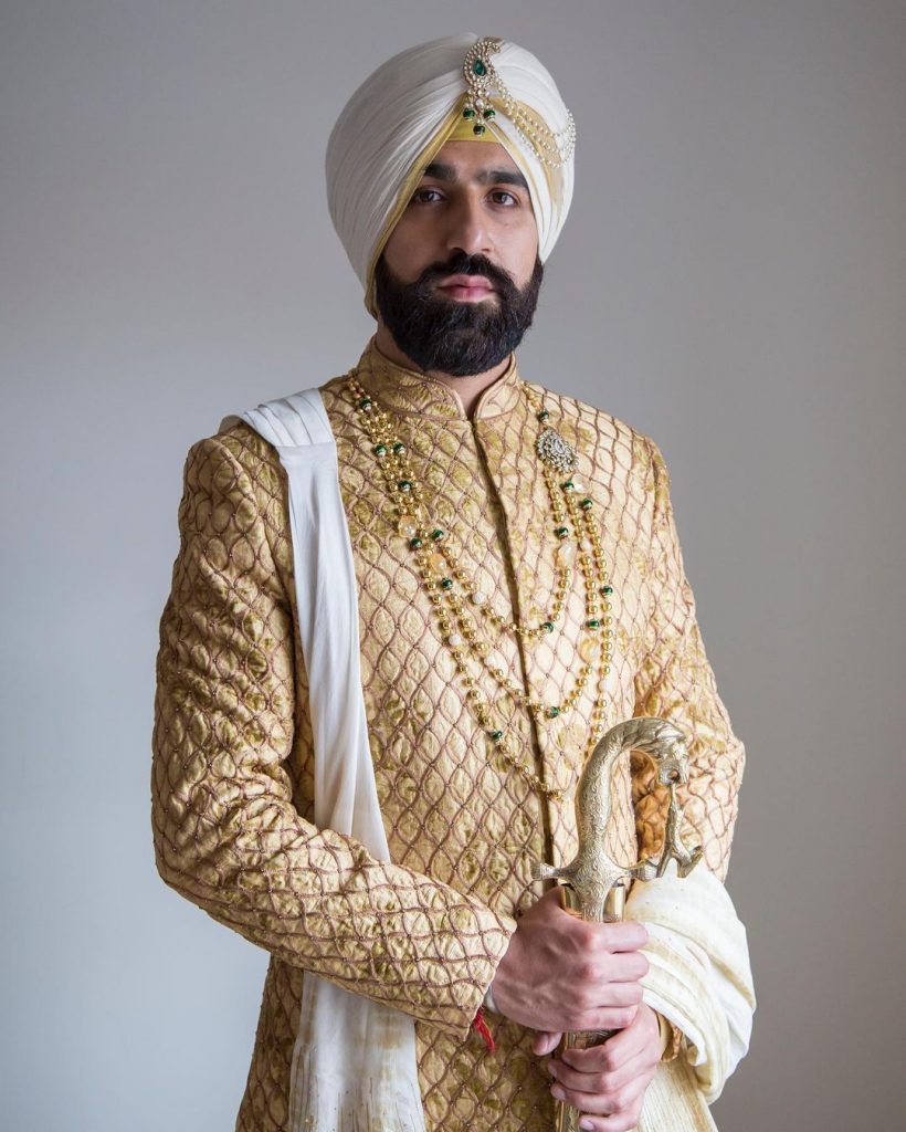 An Ultimate Checklist For Sikh Groom Accessories