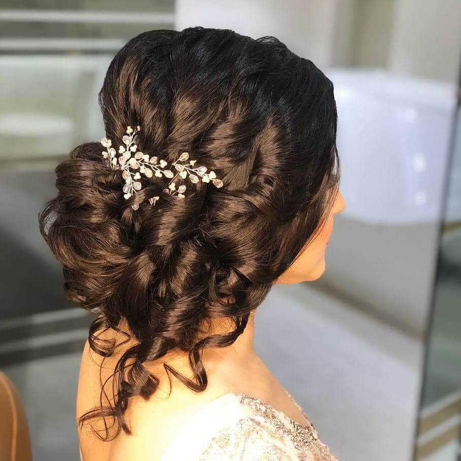 hair clip ideas for brides