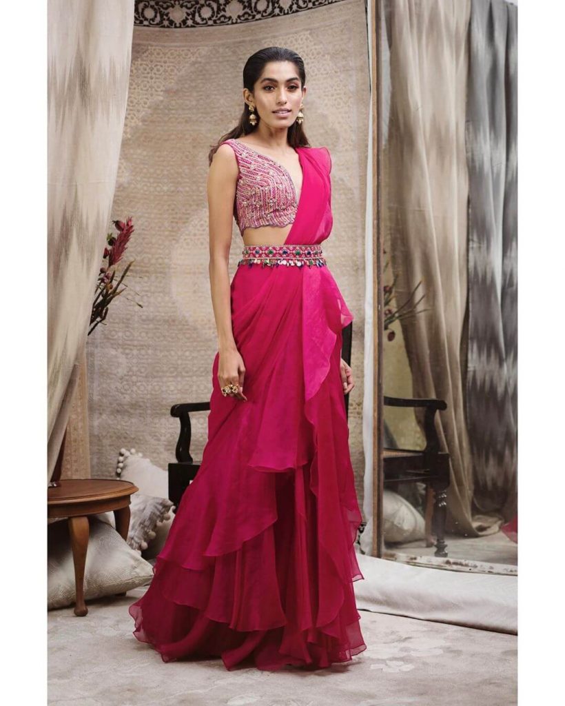 Trending Belted Sarees For That Fuss-free And Stylish Wedding Look