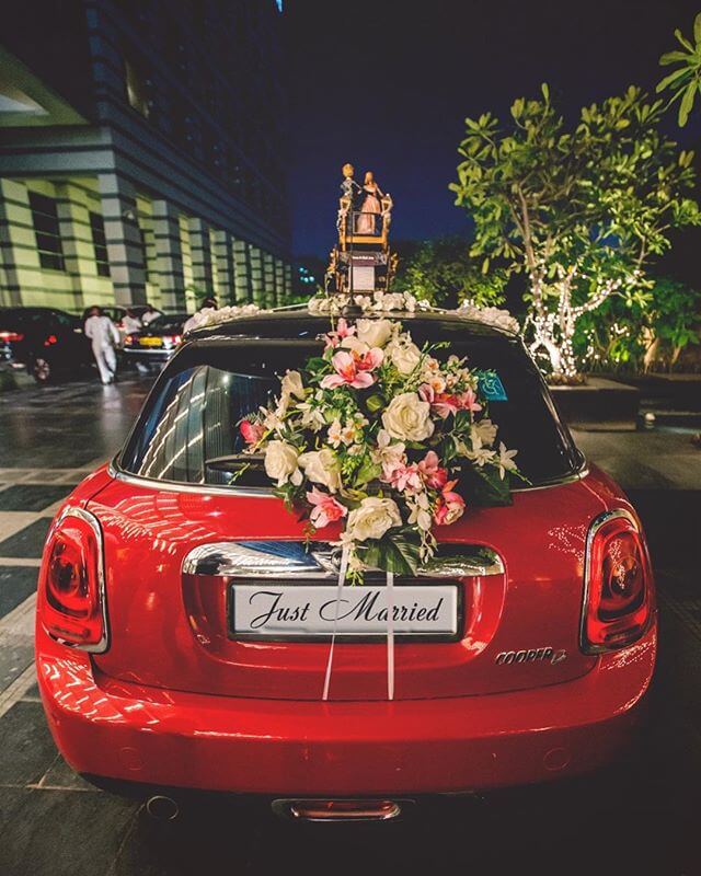 How To Make Wedding Car Decoration With Flowers