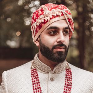 red jewel groom pagri