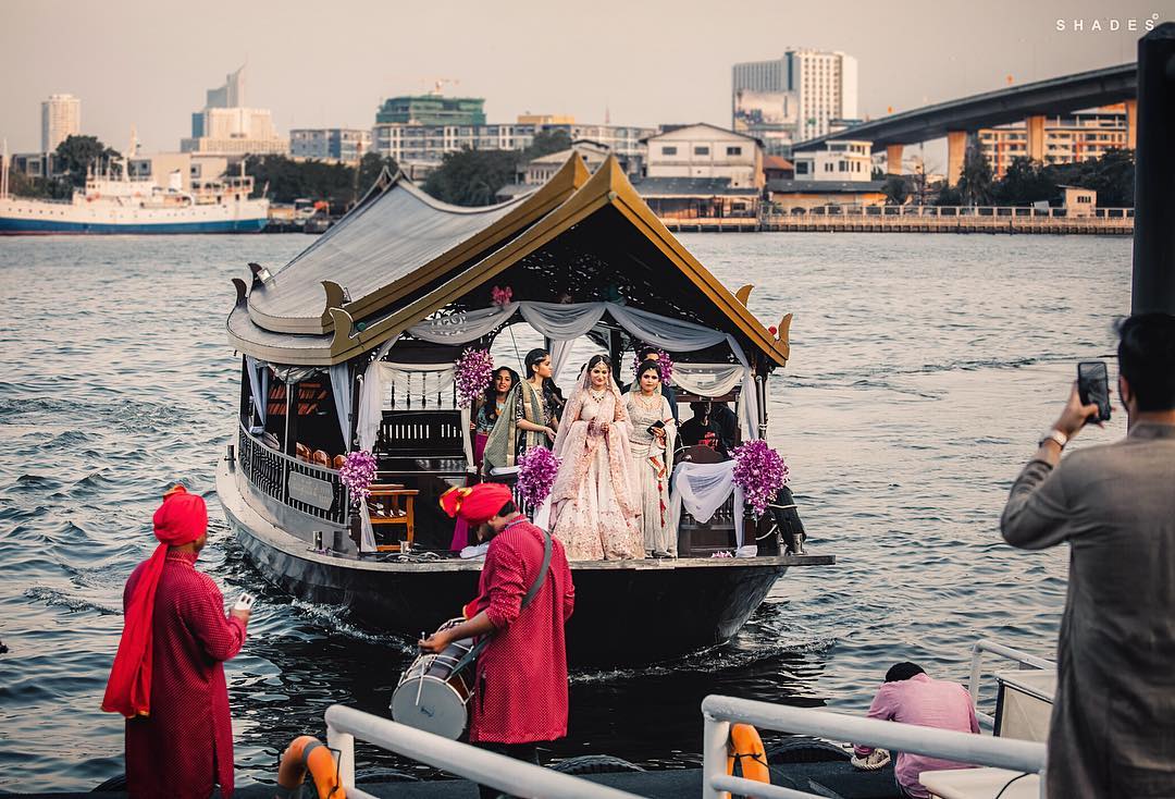 bridal entry on boat