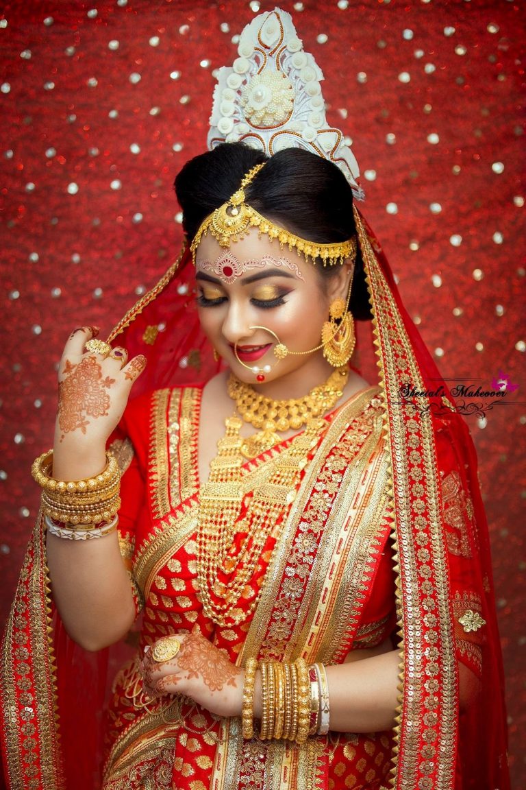 Bookmark These Extravagant Topor For Bengali Brides